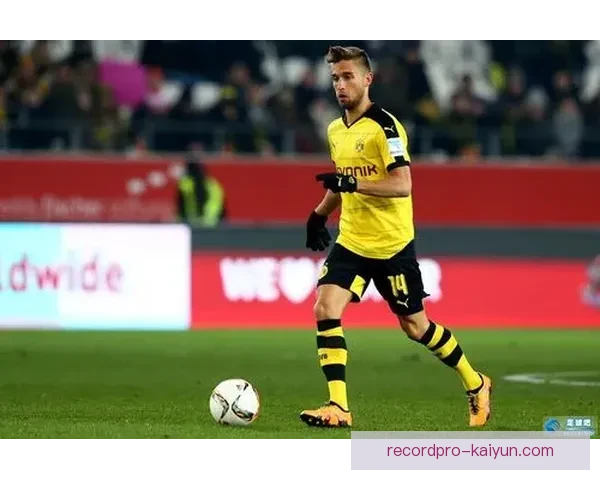 克洛普战术适配多特表现稳健，球队状态逐渐回暖