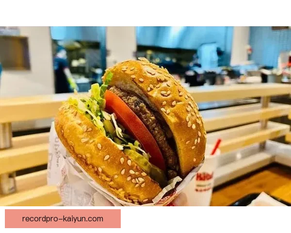 阿森西奥射门方式逐渐多样化，表现稳健值得关注