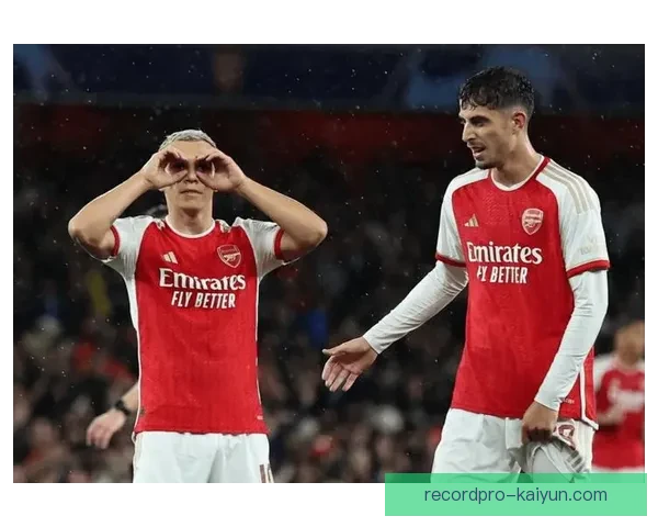 埃因霍温边路进攻状态分析，表现稳健继续带来威胁